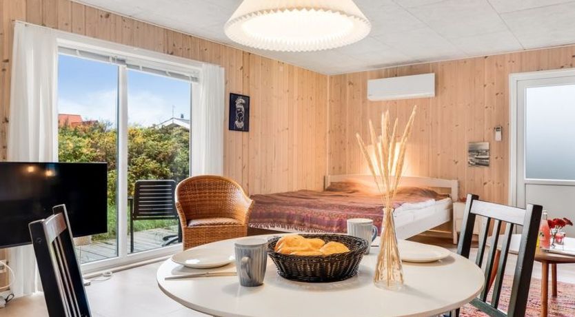 Photo of "Tekla" - 75m from the sea