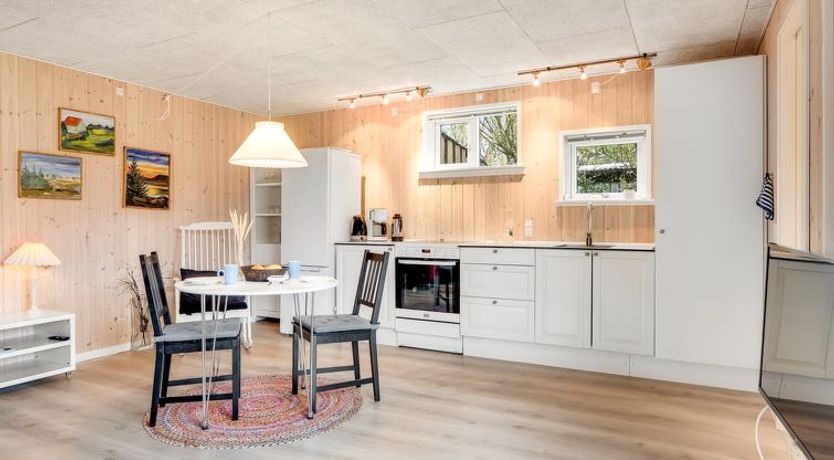 Photo of "Tekla" - 75m from the sea