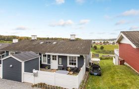 Photo of albine-500m-from-the-sea