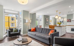 Photo of The Executive @ Clifden Boutique