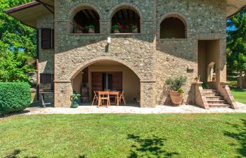 Countryside Glow Holiday Home