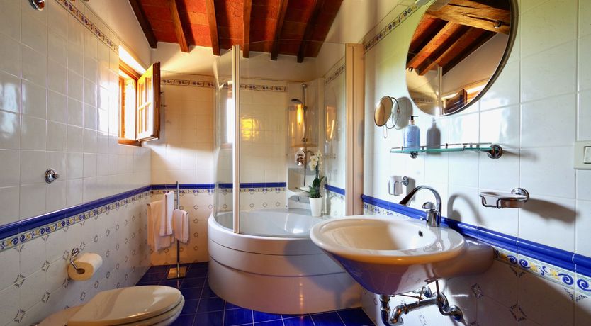 Photo of Charming Crimson Haven