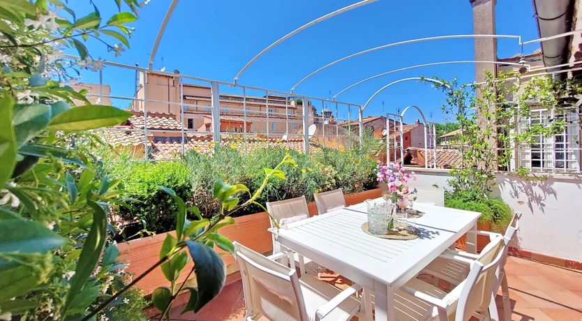 Photo of Roman Dream Home