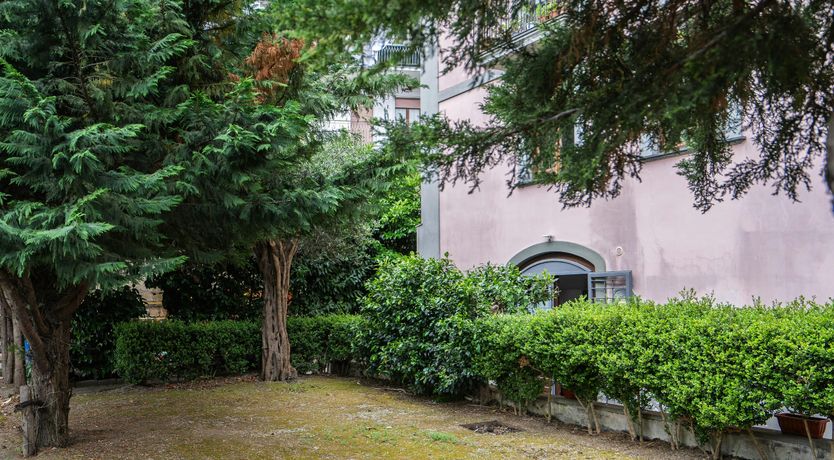 Photo of Mountains & Waves