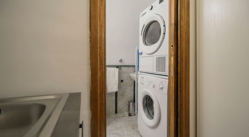 Photo of Mountains & Waves