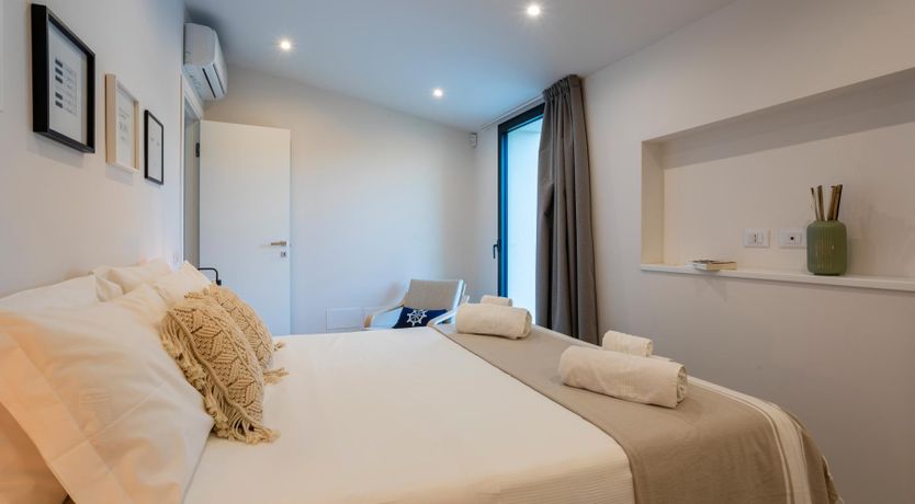 Photo of Galatea's Gaze