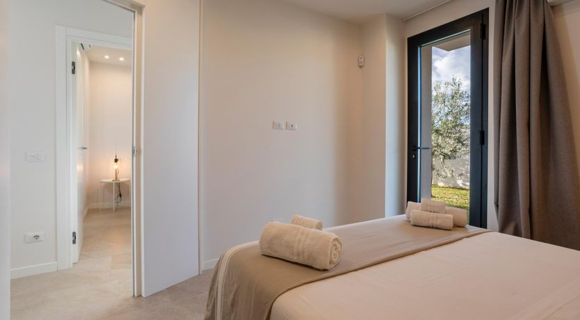 Photo of Galatea's Gaze