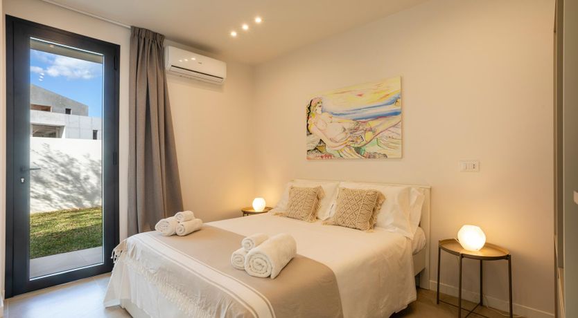 Photo of Galatea's Gaze