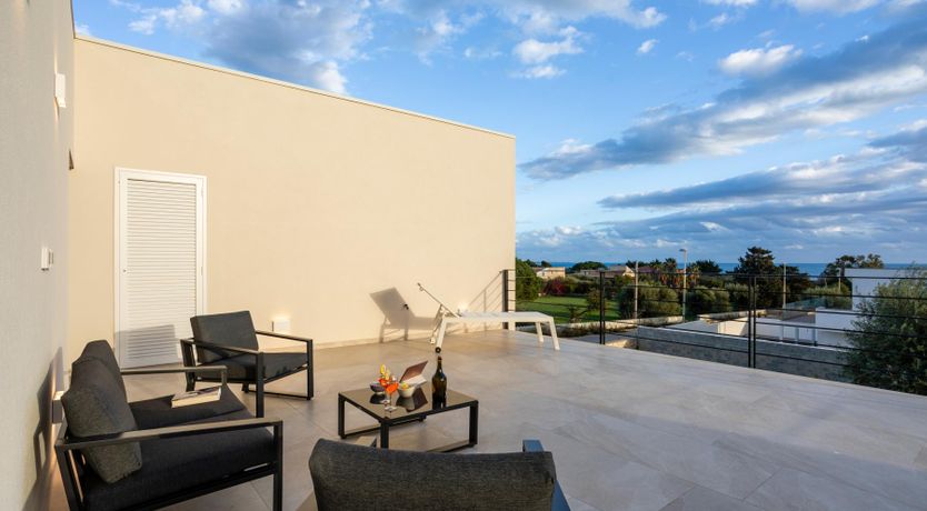 Photo of Galatea's Gaze