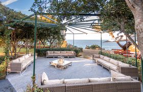 Photo of a-blissful-bay