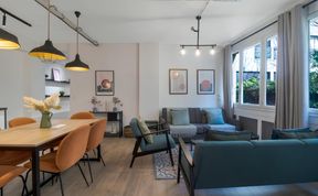 Photo of Leafy Courtyard Views