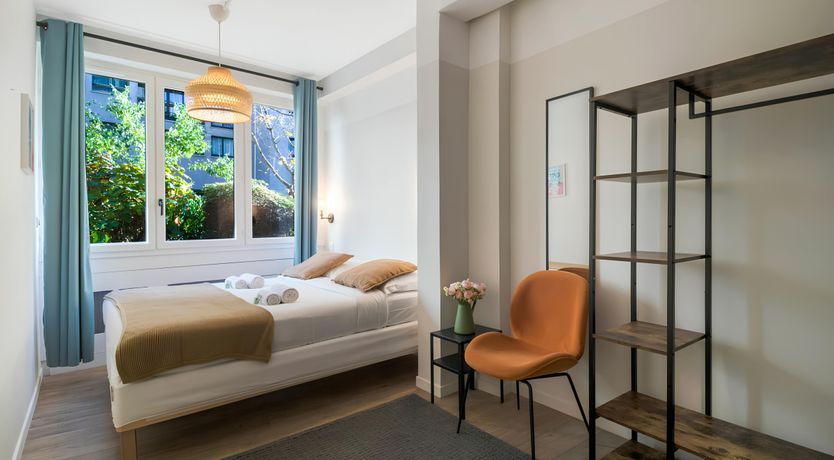 Photo of Leafy Courtyard Views