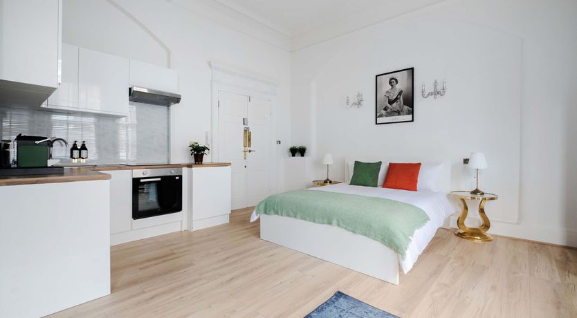 Photo of Mayfair Hideaway