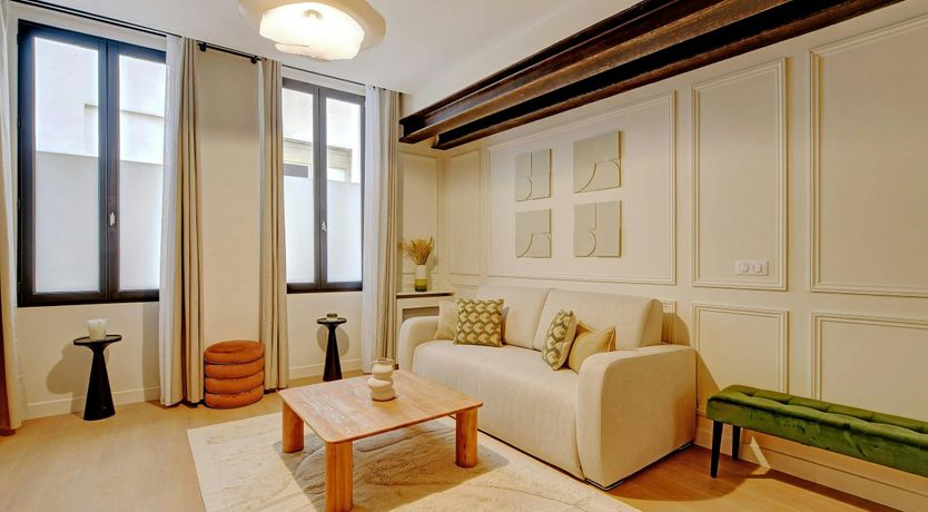 Photo of Parisian Moonlight