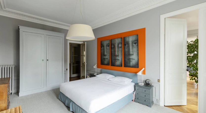 Photo of Parisian Literati