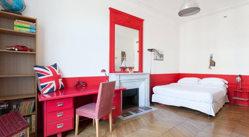 Photo of Parisian Literati