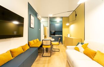 Sunshine Place Holiday Home