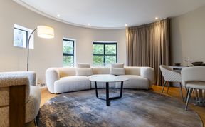 Photo of Royal Grove