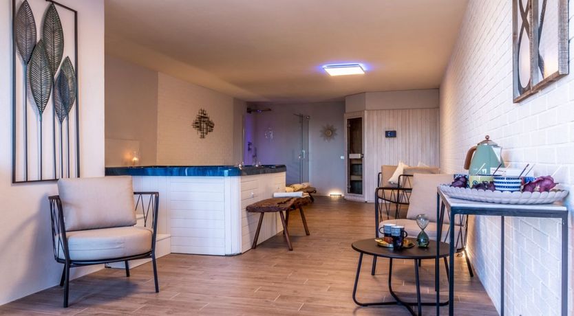 Photo of The Italian View