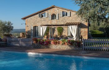 The Italian View Holiday Home