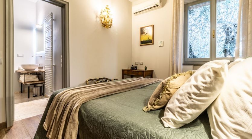 Photo of The Italian View