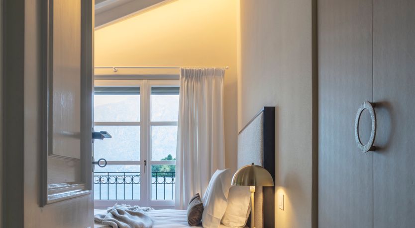 Photo of Isola Views