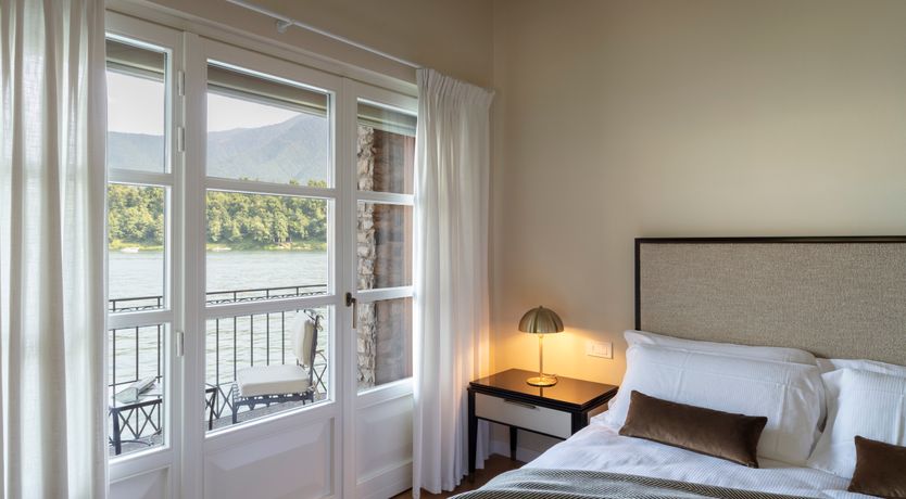 Photo of Isola Views