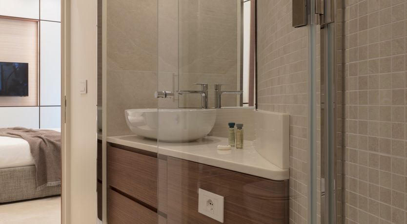 Photo of Isola Views