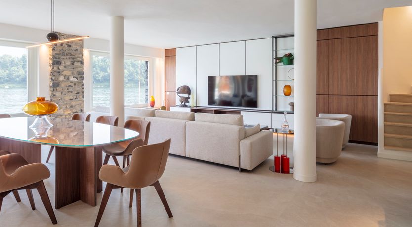 Photo of Isola Views