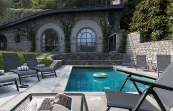 Isola Views Holiday Home