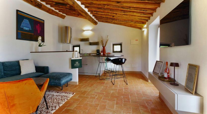 Photo of Grapes & Olives