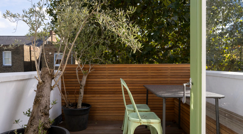 Photo of Goldborne Elegance