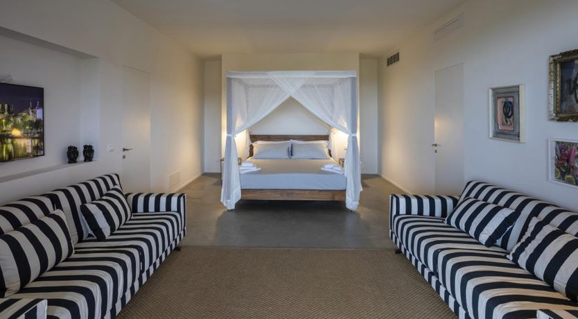 Photo of Noto Nocturne