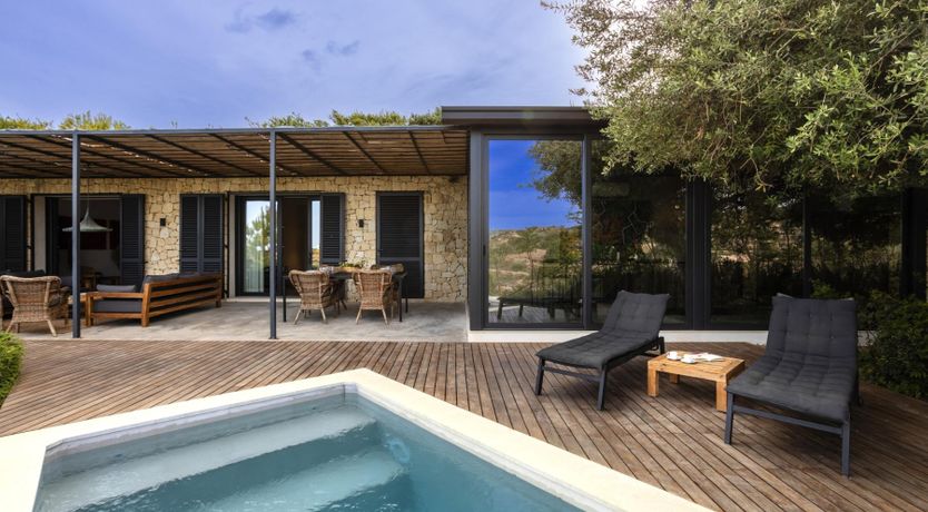 Photo of Noto Nocturne