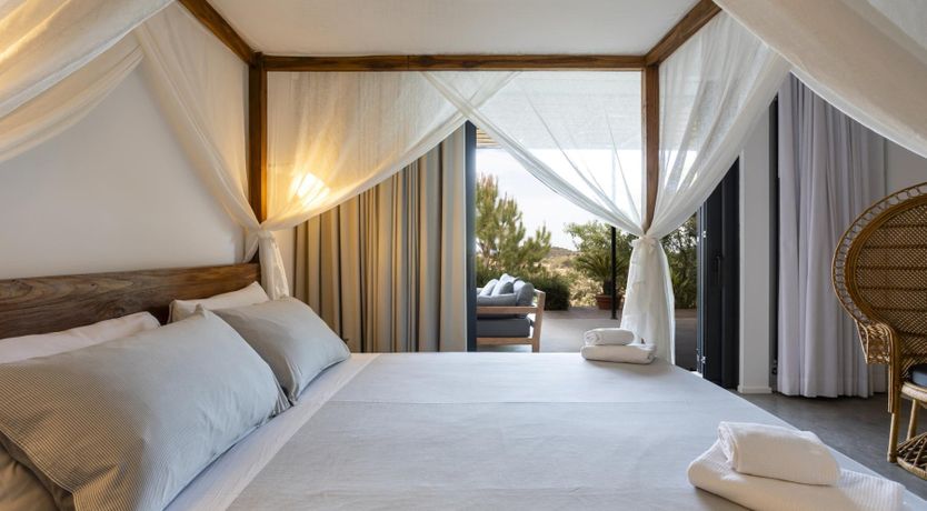 Photo of Noto Nocturne