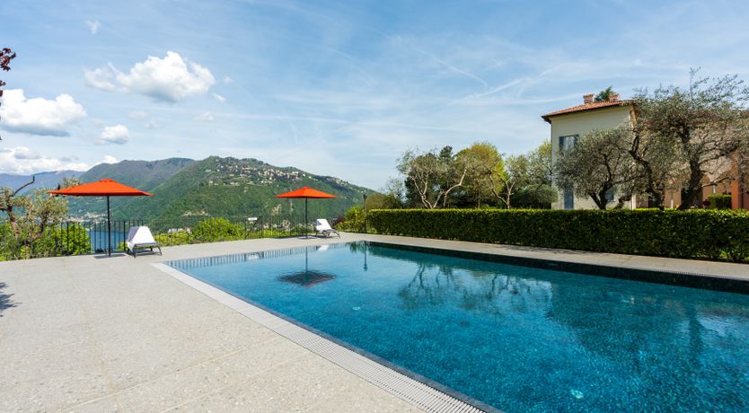 Photo of Lake View Residence