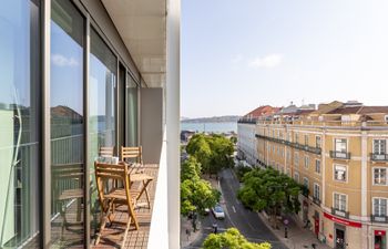 Snappy Dresser Holiday Home