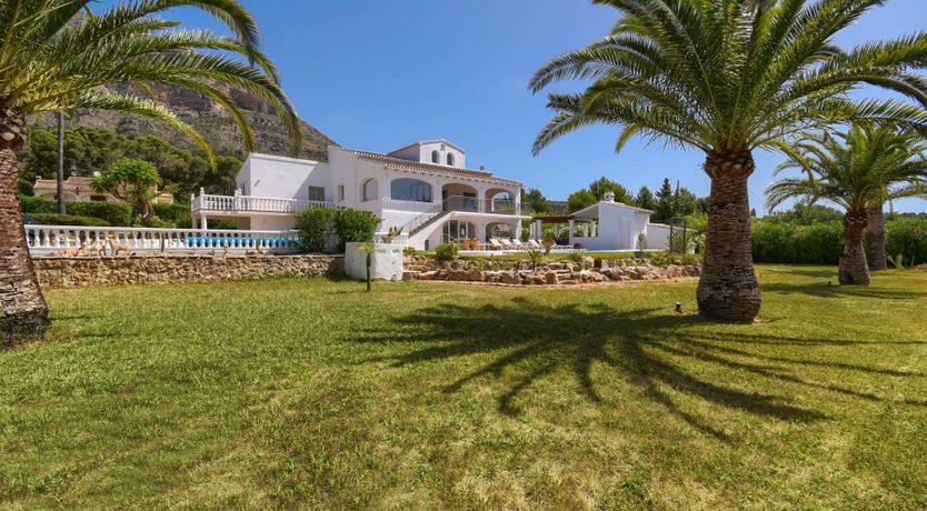 Photo of Spanish Suave