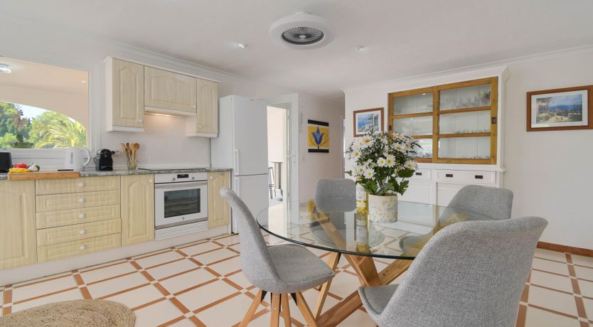 Photo of Spanish Suave