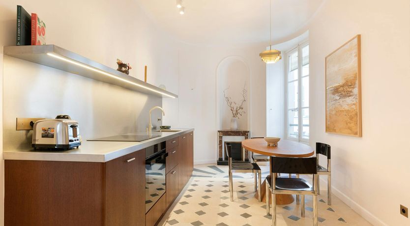 Photo of Saint-Germain Des Prés Gem