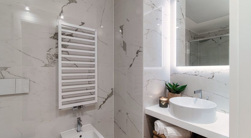 Photo of Grand Lake Echoes