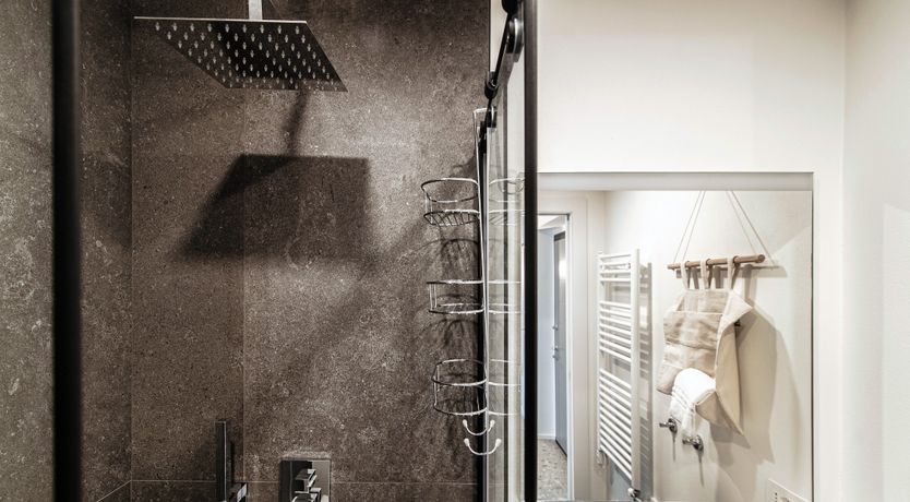 Photo of Como Hillside