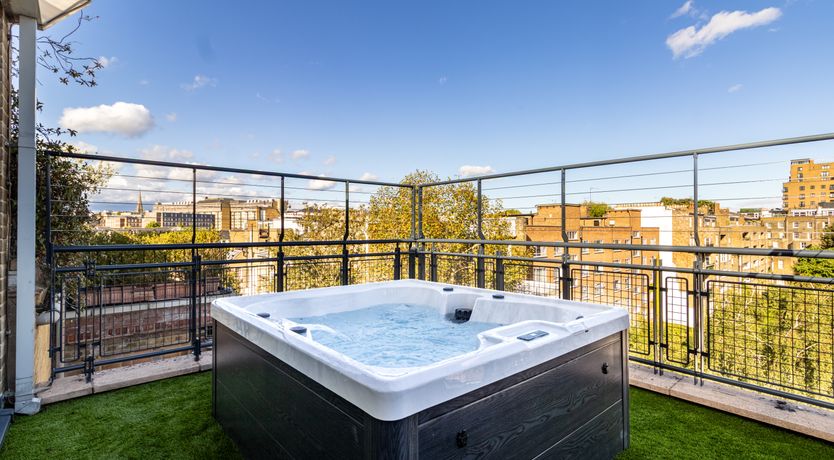 Photo of Gold & Shadow