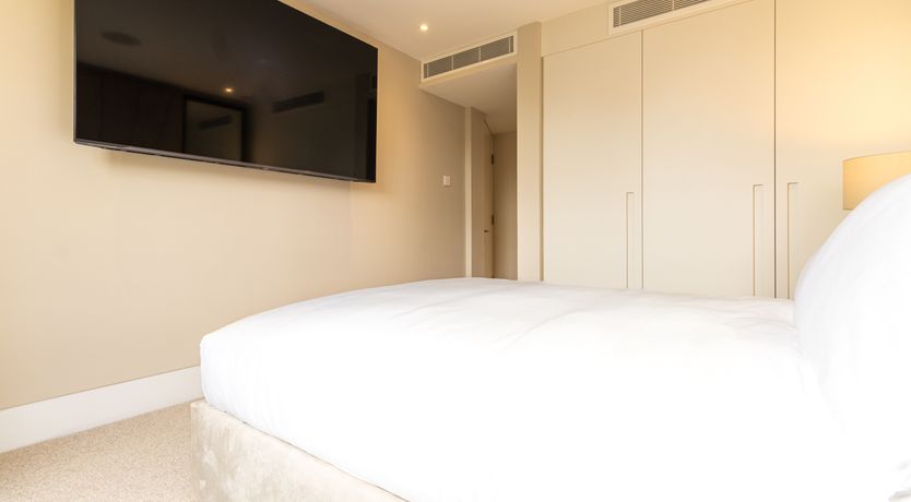 Photo of Gold & Shadow