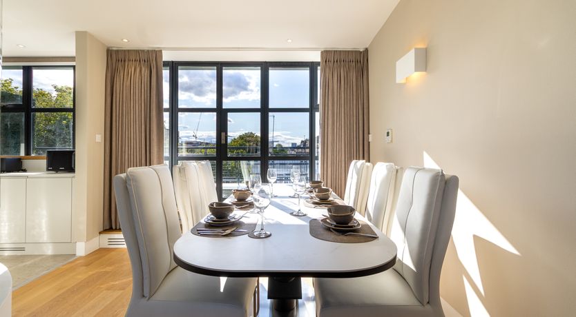 Photo of Gold & Shadow