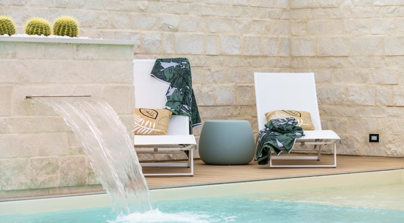 Photo of Azure & Pearl