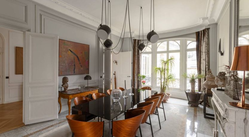 Photo of Noble Grandeur