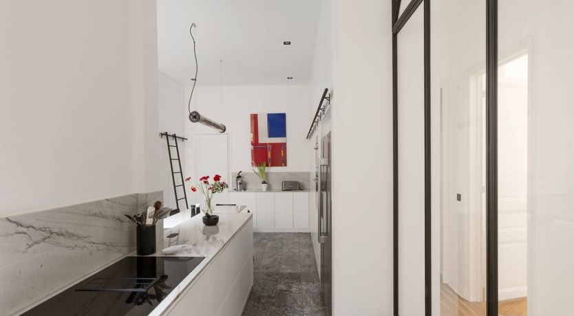 Photo of Noble Grandeur