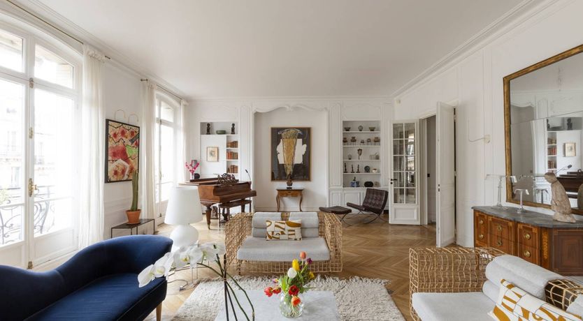 Photo of Noble Grandeur