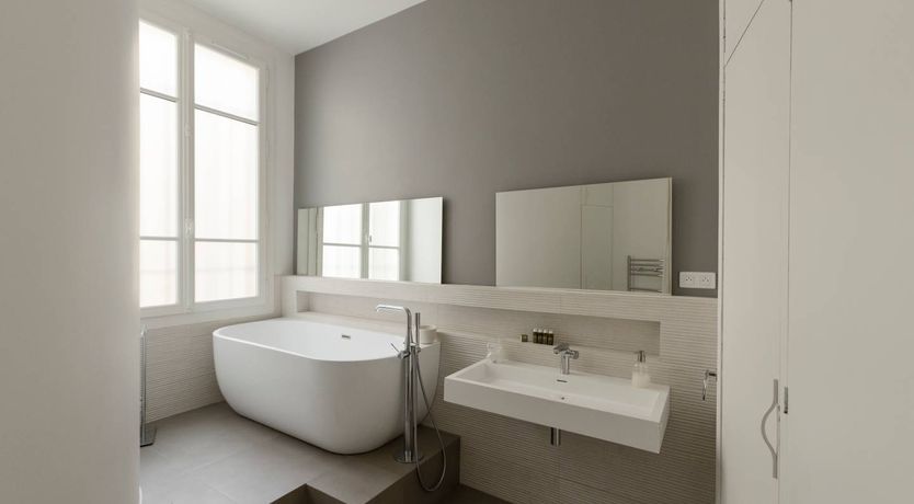 Photo of Noble Grandeur